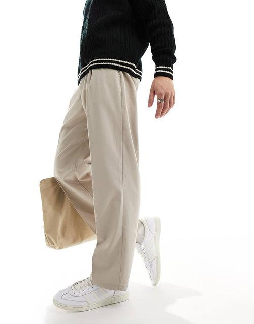 Relaxed fit tailored fit off-white trousers